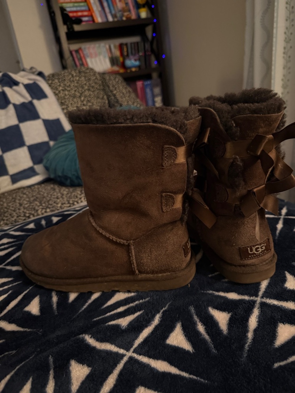 bow uggs